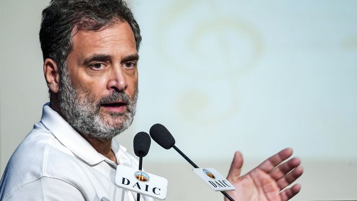 https://salarnews.in/public/uploads/images/newsimages/maannewsimage18092026_164613__Rahul Gandhi.jpg